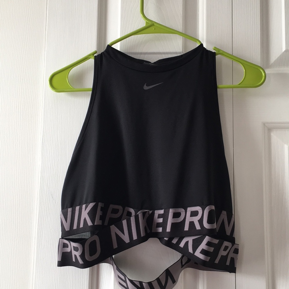 Nike Pro half shirt